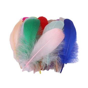 50pcs Prírodné farbené husacie perie DIY perie pre remeslá klobúk svadobné dekorácie pluma príslušenstvo, oblečenie oblaku material13-20 CM