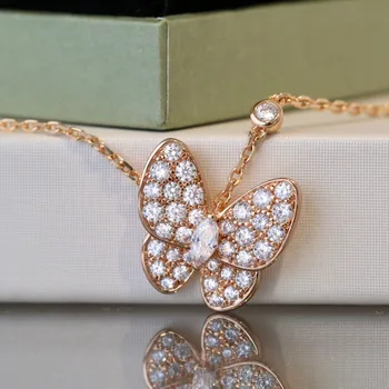 Kvalitné Luxusné Najznámejšie Značky V Gold Crystal Prívesok Motýľ Náhrdelník Pre Ženy Elegantné Dizajnér Golier Klasické Šperky