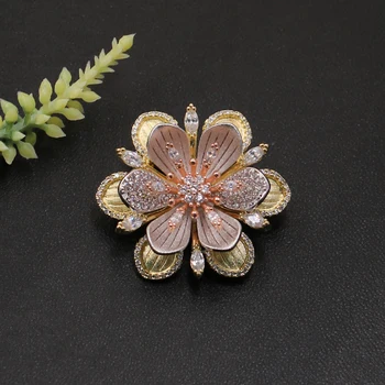 Lanyika Módne Šperky Luxusné Navrhnutý Výrazný Kvet Brošňa Pin pre Zapojenie Svadobné Micro Spevnené Populárne Darčeky