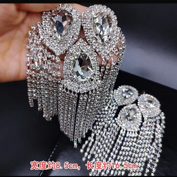2 KS, Módne Ručné Ramenný Šperky Strapec Kamienkami Epaulettes Odevné Doplnky Brošňa Sklo Diamond Epaulet Rameno